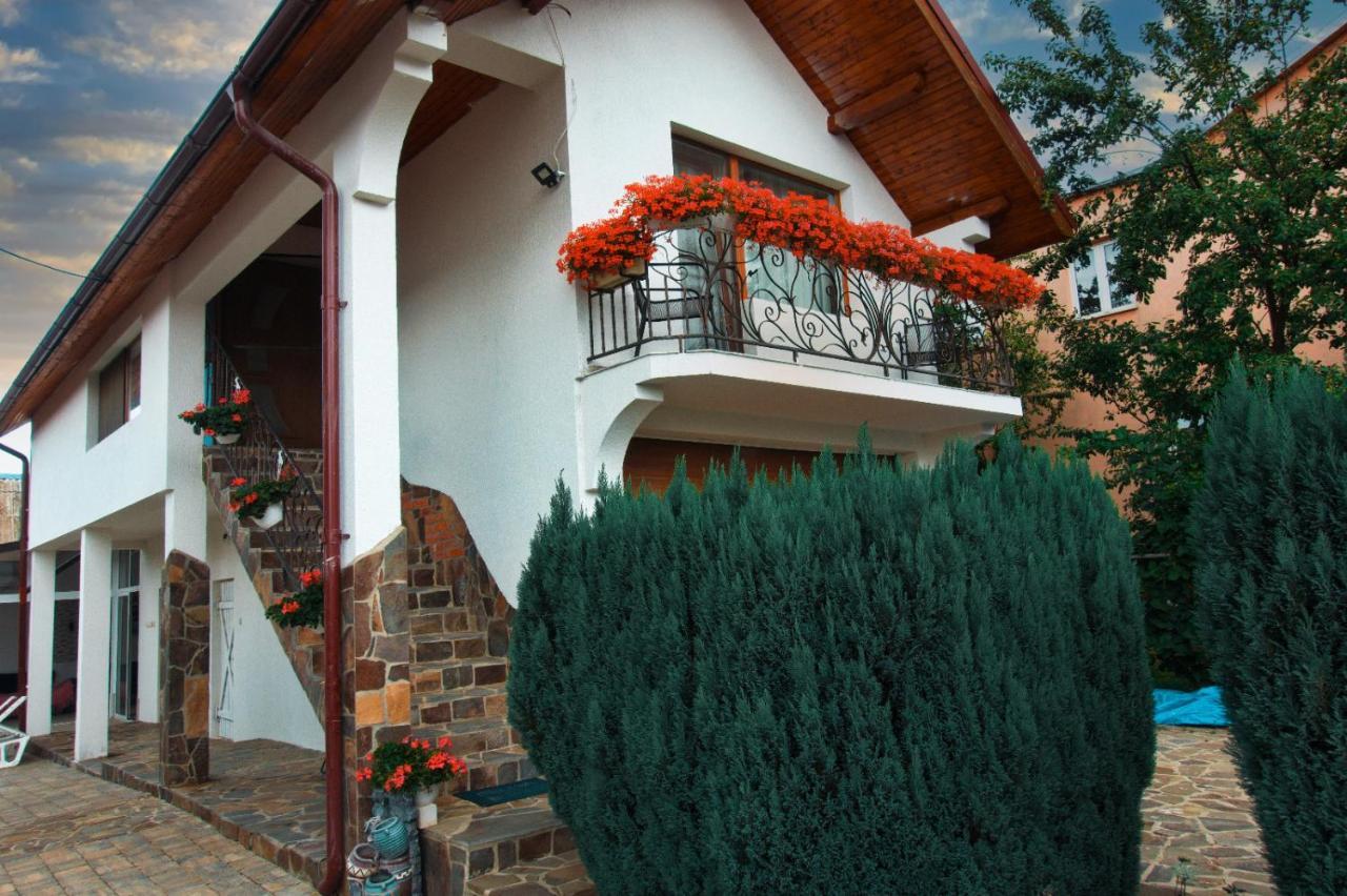 Вілла Casa Ade Окна-Шугатаг Екстер'єр фото